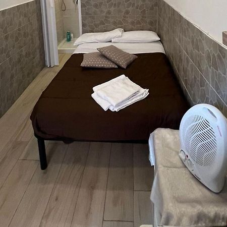 Basso Di Napoli Εξωτερικό φωτογραφία